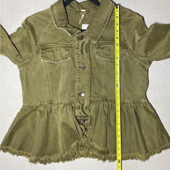 ⭐️NWT MSRP $168 Free People Cotton Denim Jacket Small - Picture 6 of 11